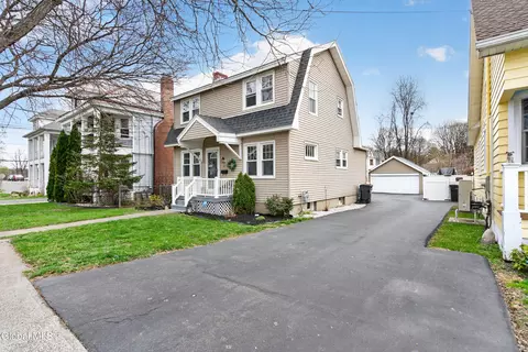 Exterior - 58 Woodrow Ct, Troy, NY 12180 photo 9 of 10