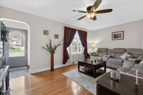 Other - 1006 Riggi Ave, Schenectady, NY 12303 photo 2 of 8