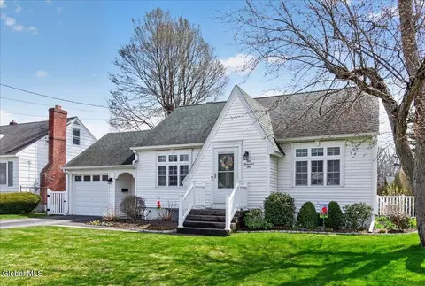 Exterior - 1006 Riggi Ave, Schenectady, NY 12303 photo 2 of 18