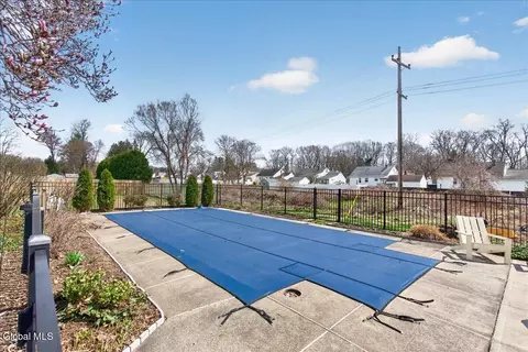 Exterior - 1006 Riggi Ave, Schenectady, NY 12303 photo 15 of 18