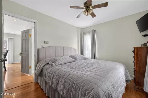 Bedroom - 1006 Riggi Ave, Schenectady, NY 12303 photo 2 of 5