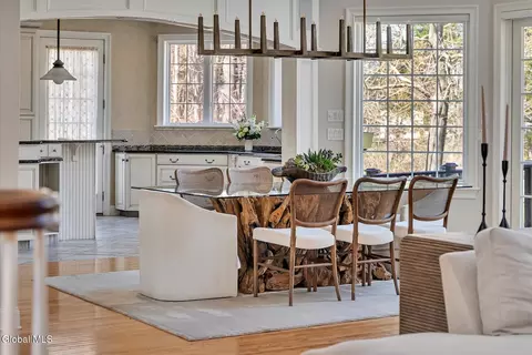 Dining - 5 Old English Rd, Slingerlands, NY 12159 photo 2 of 5