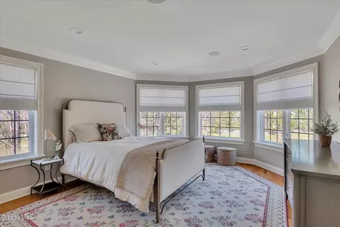 Bedroom - 5 Old English Rd, Slingerlands, NY 12159 photo 5 of 7