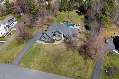 View/Area - 5 Old English Rd, Slingerlands, NY 12159 photo 1 of 3