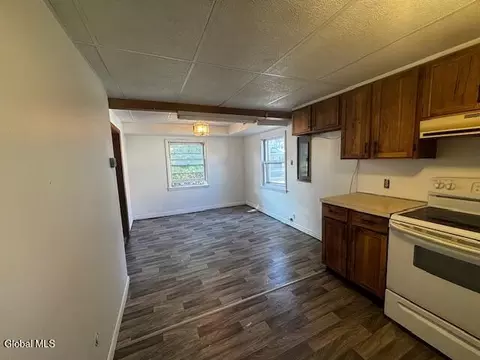 Other - 6 Pine St, Albany, NY 12203 photo 2 of 6