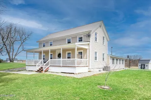 344 Fortsville Rd, Gansevoort, NY 12831