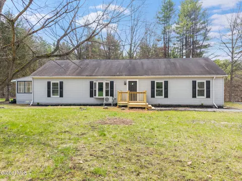 3704 Lewis Rd, Ballston Spa, NY 12020