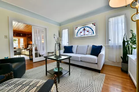 Living - 846 Wright Ave, Schenectady, NY 12309 photo 6 of 10