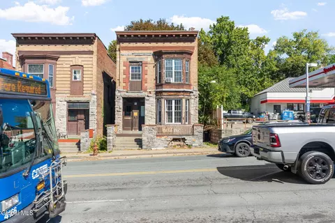169 Hoosick St, Troy, NY 12180