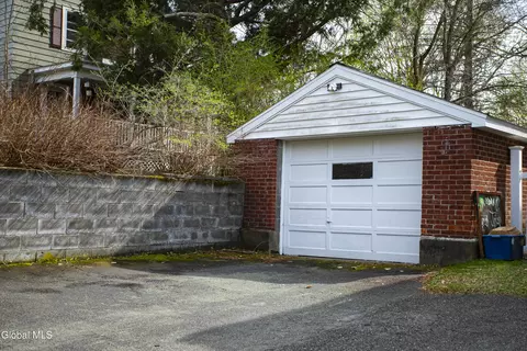 Exterior - 3 Luther St, Troy, NY 12180 photo 15 of 15