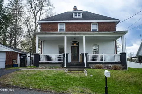 Exterior - 3 Luther St, Troy, NY 12180 photo 12 of 15