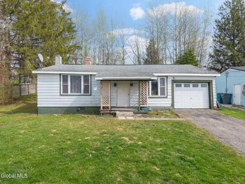 148 France St, Sharon Springs, NY 13459