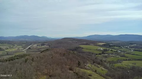 605 Breese Hollow Rd, Hoosick Falls, NY 12090