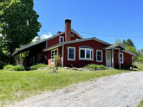 100 Fish Hollow Rd, North Creek, NY 12853