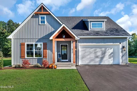 80 Schuurman Rd # C, Castleton On Hudson, NY 12033