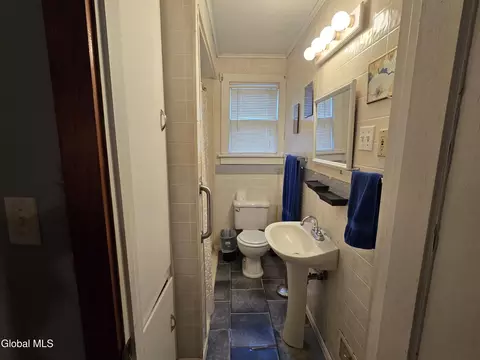 Bath - 105 E 6th Ave, Johnstown, NY 12095 photo 1 of 2