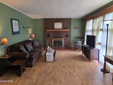 Living - 105 E 6th Ave, Johnstown, NY 12095 photo 1 of 3