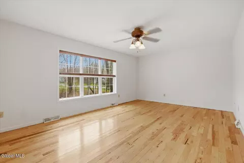 Living - 2 Shuvee Ln, Gansevoort, NY 12831 photo 3 of 4