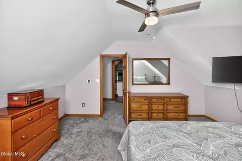 Bedroom - 531 Delaware Ave, Delmar, NY 12054 photo 6 of 8