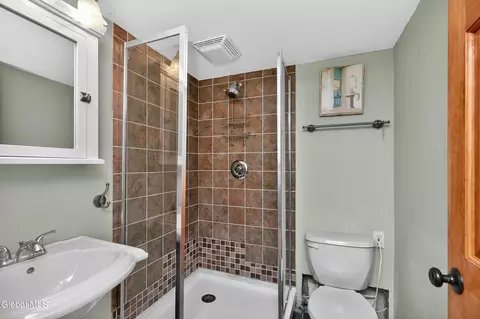 Bath - 531 Delaware Ave, Delmar, NY 12054 photo 6 of 6