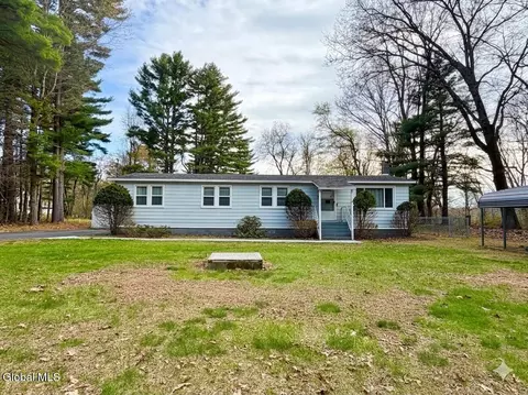 733 Pine Woods Rd, Melrose, NY 12121