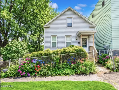 56 Partition St, Rensselaer, NY 12144