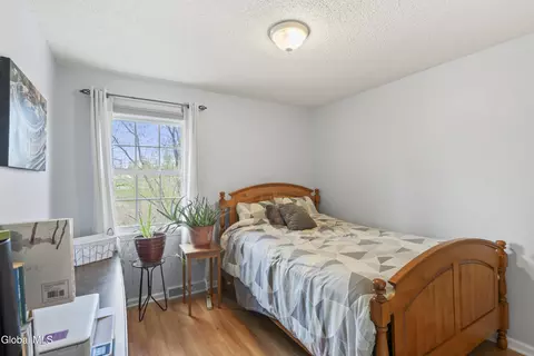 Bedroom - 41 Covington Ave, Schenectady, NY 12304 photo 4 of 4