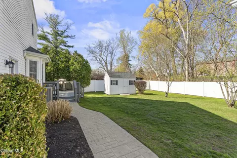 Exterior - 41 Covington Ave, Schenectady, NY 12304 photo 7 of 11