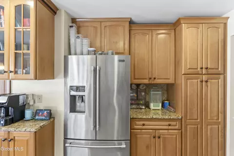 Kitchen - 41 Covington Ave, Schenectady, NY 12304 photo 4 of 7