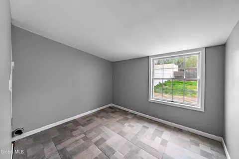 Bedroom - 362 2nd St, Troy, NY 12180 photo 1 of 2