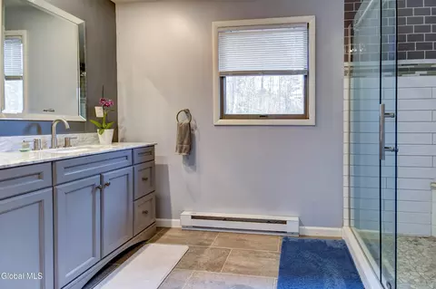 Bath - 59 1st Ave, Broadalbin, NY 12025 photo 12 of 16