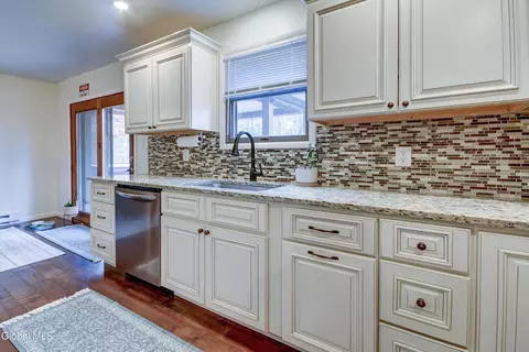 Kitchen - 59 1st Ave, Broadalbin, NY 12025 photo 10 of 19