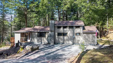 81 Clarkson Rd, Chestertown, NY 12817