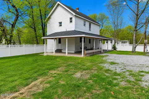 266 Poplar Ave, Valley Falls, NY 12185