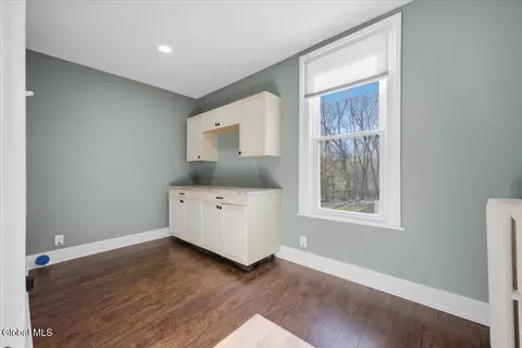 3613 Becker St, Schenectady, NY 12304 photo 24