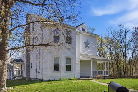 3613 Becker St, Schenectady, NY 12304 photo 4