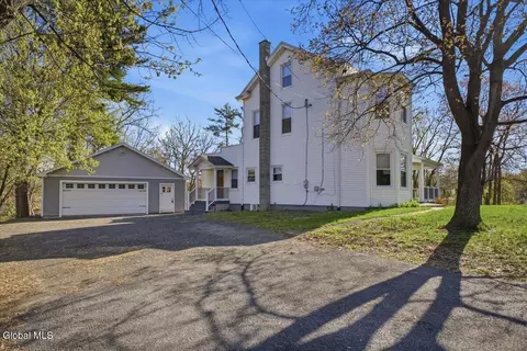3613 Becker St, Schenectady, NY 12304 photo 5