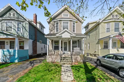 105 Grove Ave, Albany, NY 12208