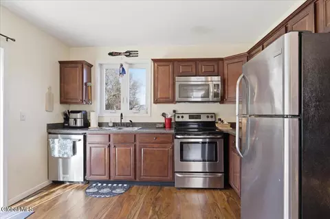 Kitchen - 14 Stratton Pl, Delmar, NY 12054 photo 1 of 3
