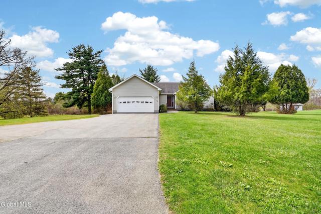 119 Miami Ave, Amsterdam, NY 12010