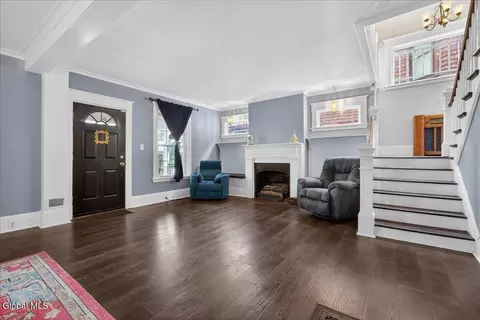 Living - 1110 Waverly Pl, Schenectady, NY 12308 photo 1 of 3