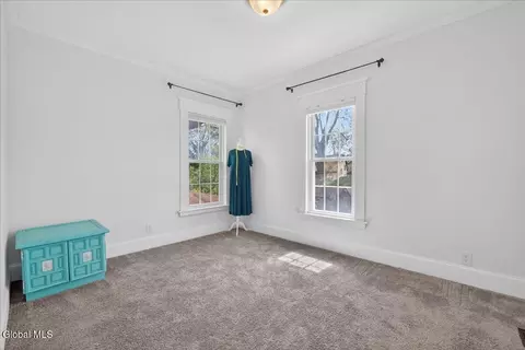 Bedroom - 1110 Waverly Pl, Schenectady, NY 12308 photo 1 of 3