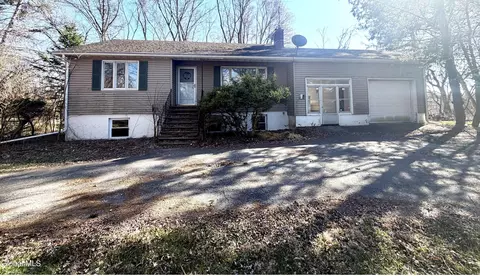 4229 Ny-81, Greenville, NY 12083