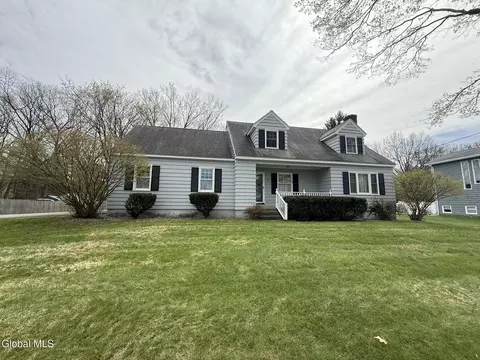 24 Kelly Ave, Hudson Falls, NY 12839