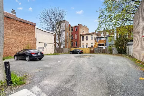 155 Jefferson St, Albany, NY 12210