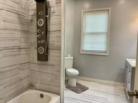 Bath - 802 5th Ave, Troy, NY 12182 photo 1 of 4