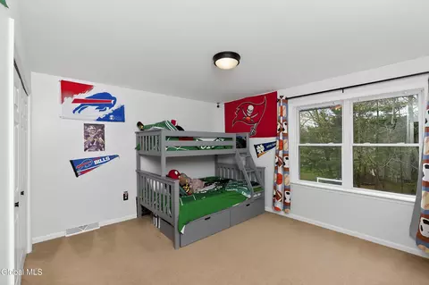 Bedroom - 58 Egmont Ct, Delmar, NY 12054 photo 3 of 6