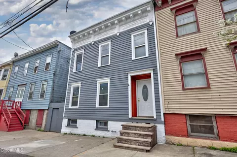 274 Livingston Ave, Albany, NY 12210