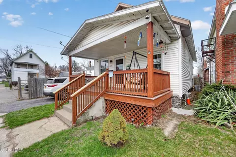 Exterior - 1931 Jerome Ave, Schenectady, NY 12306 photo 6 of 9