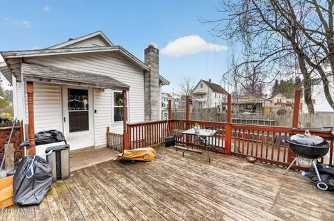 Exterior - 1931 Jerome Ave, Schenectady, NY 12306 photo 4 of 9